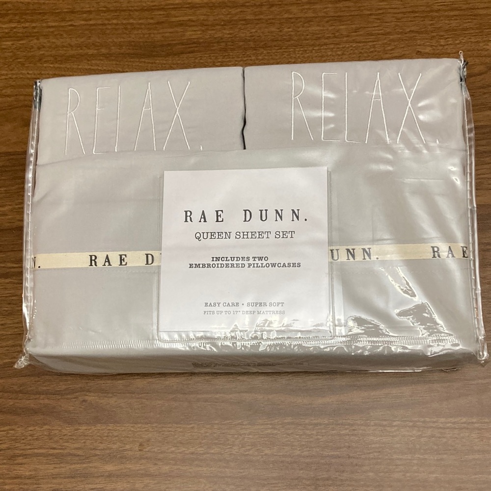 Rae Dunn RELAX Queen Sheet Set
